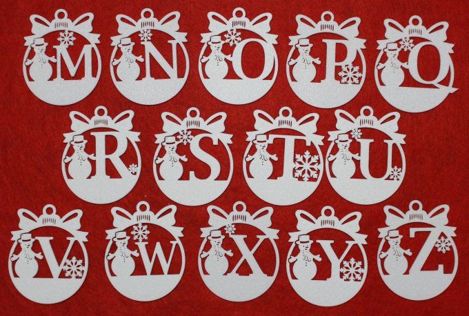 Décoration de Sapin Évolutive "Hiver Magique" – Initiale & Prénom